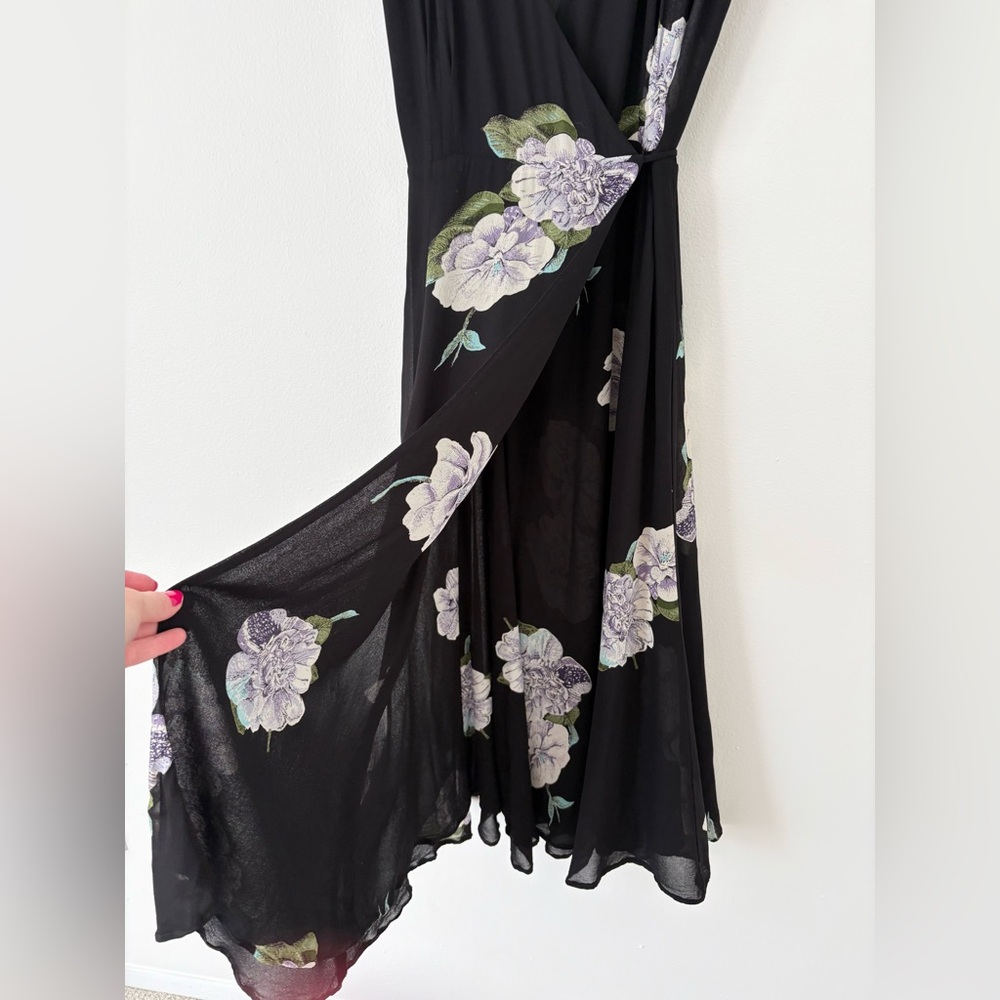 Reformation Black Lilac Floral Carina Midi Wrap Tie Dress Size Small - Picture 2 of 7